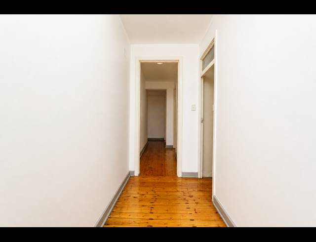 2 BEDROOM APARTMENT FOR SALE IN ESSENWOOD
